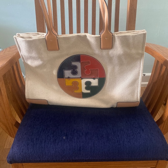Tory Burch Handbags - Tory Burch Large Tote